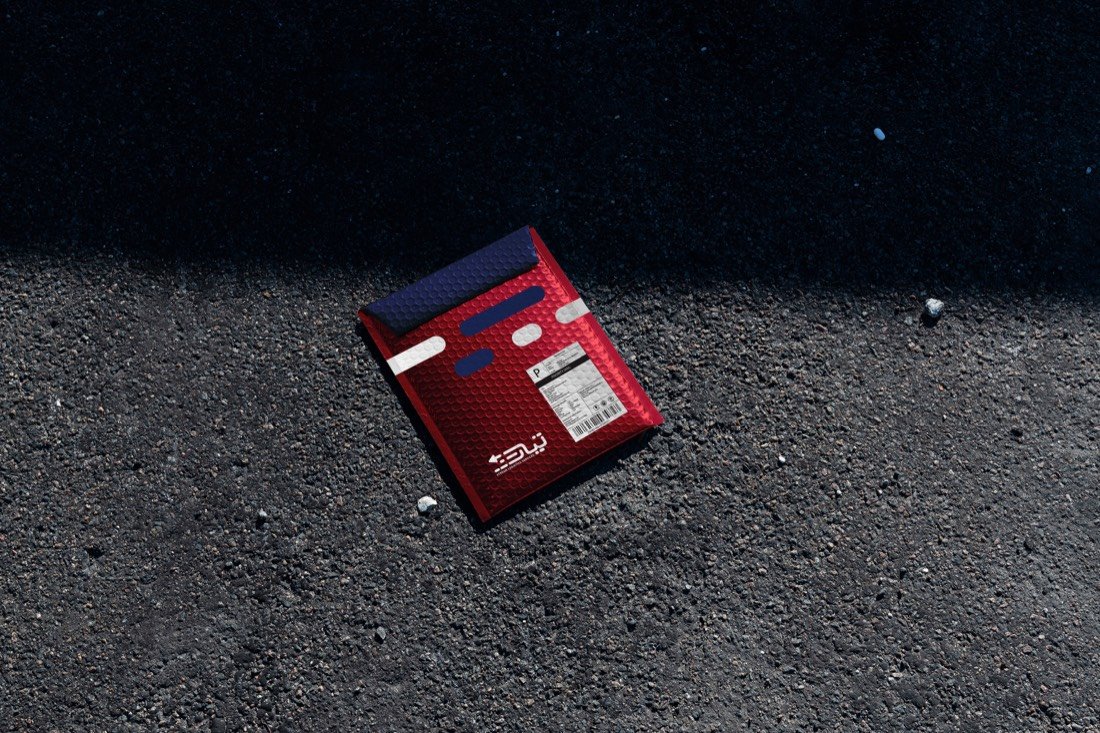 Tayar delivery pouch